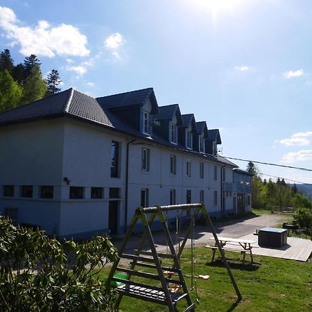 Gites Les Grandes Gouttes Le Syndicat Exteriör bild